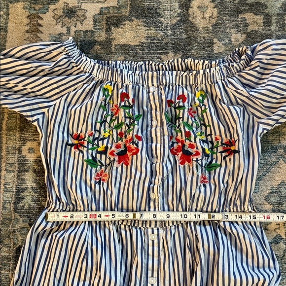 Women’s Striped Cotton Dress w Floral Embroidery. Small - Picture 6 of 8